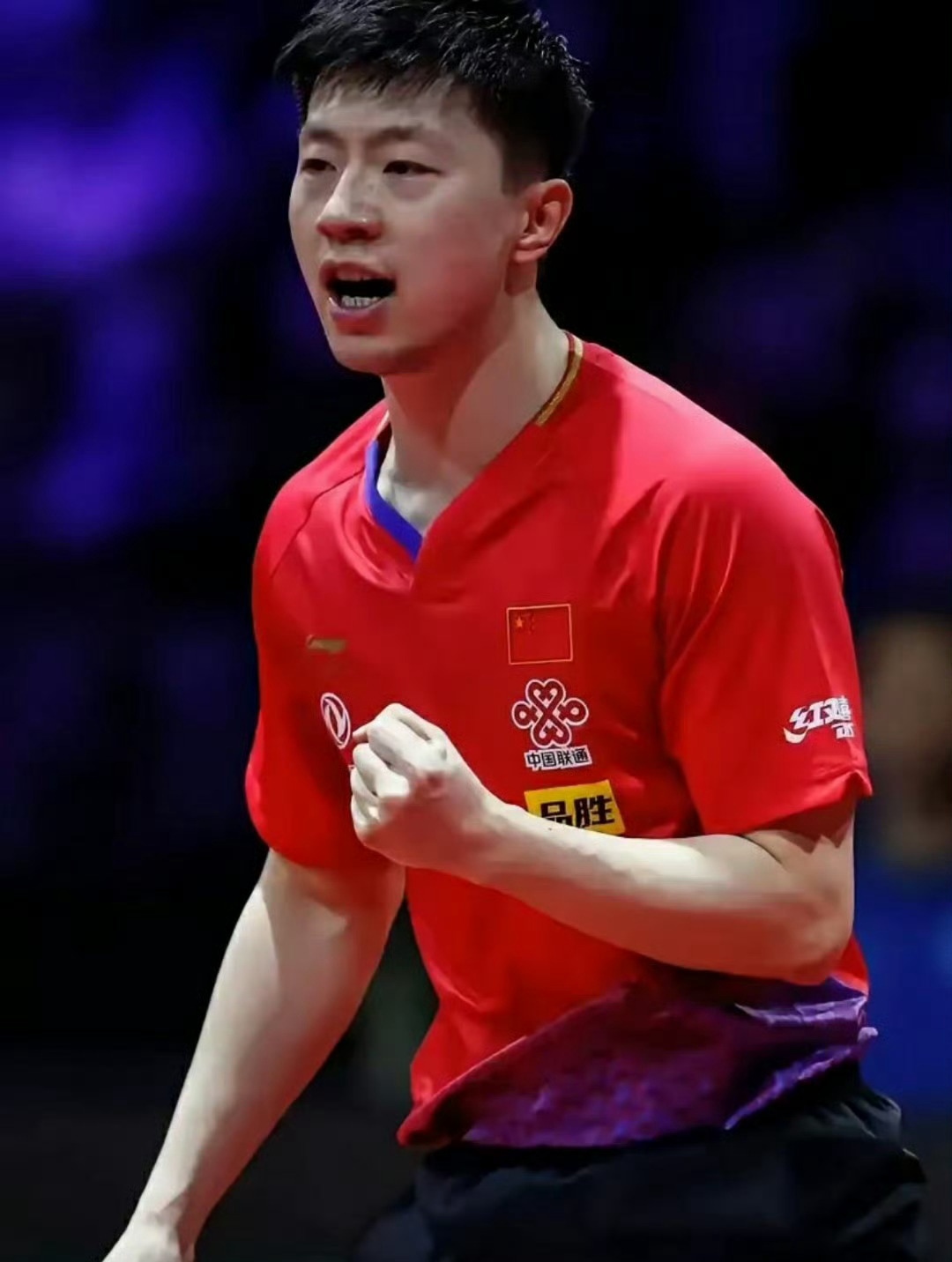 包含日本乒乓球队强势中国乒乓球队，奥恰洛夫爆发神勇的词条