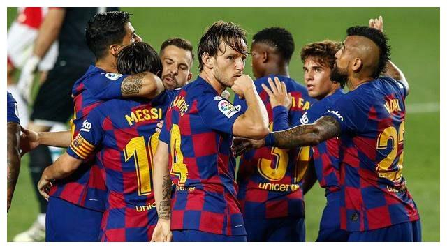 巴塞罗那击败对手，晋级希望渺茫的简单介绍