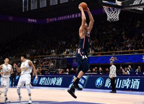 开云体育APP下载-职业篮球聚焦：球员交流市场走势的简单介绍