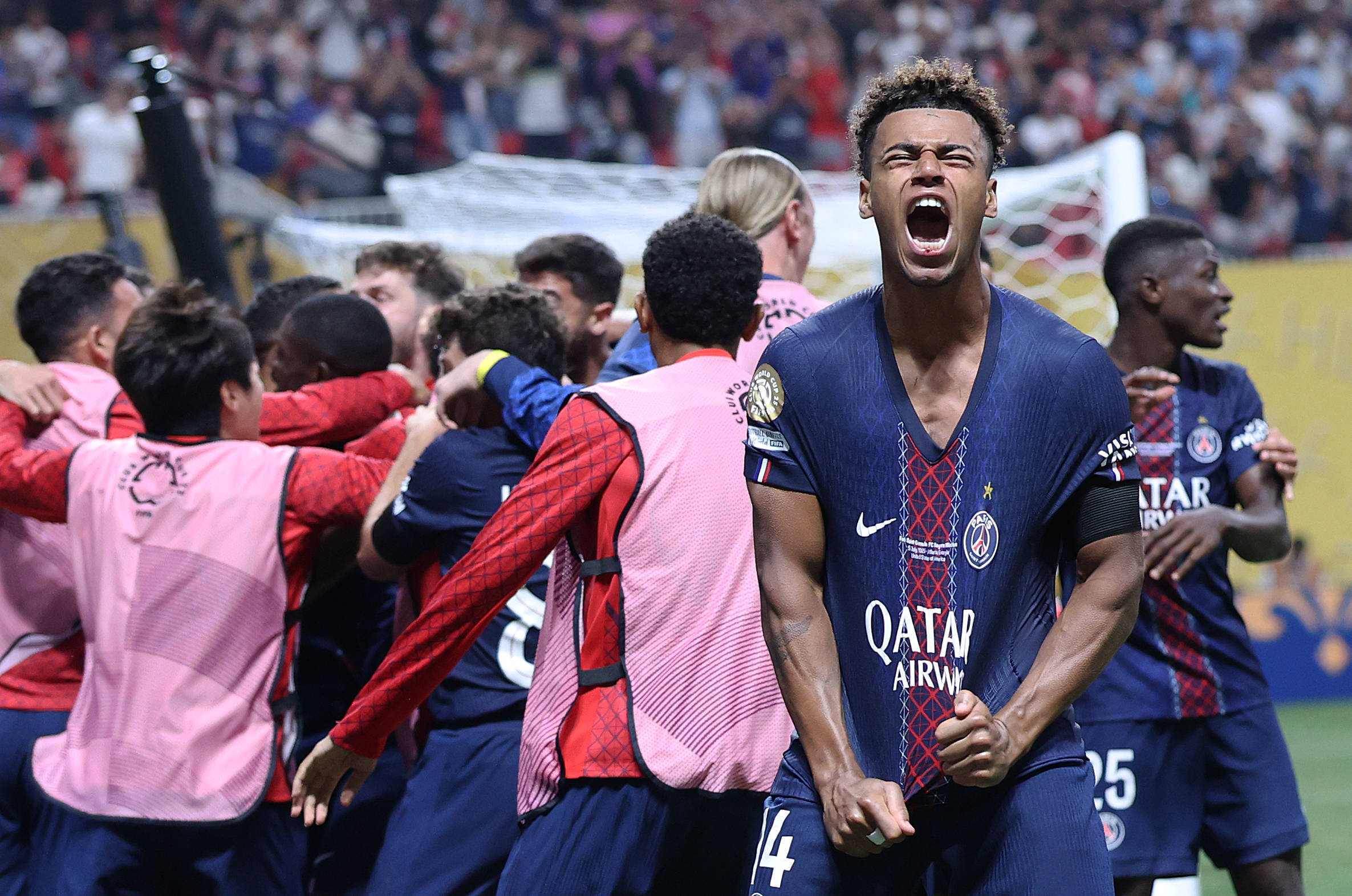 关于阿根廷球星梅西领衔巴黎圣日耳曼对阵摩纳哥的信息