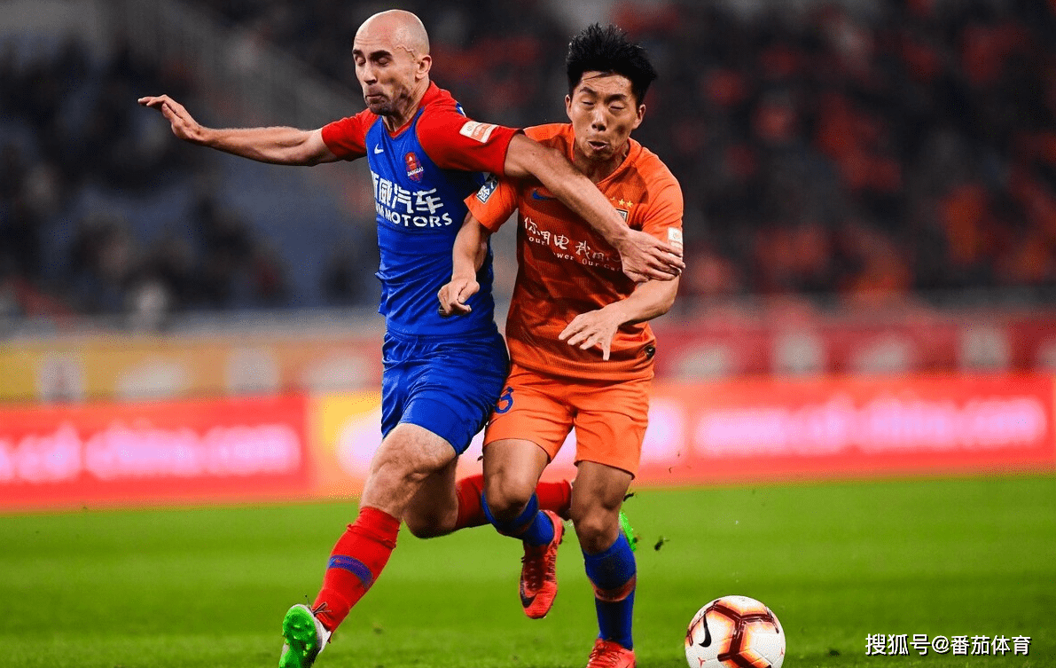 包含鲁能后防稳定：联赛结束后总结，调整训练计划的词条