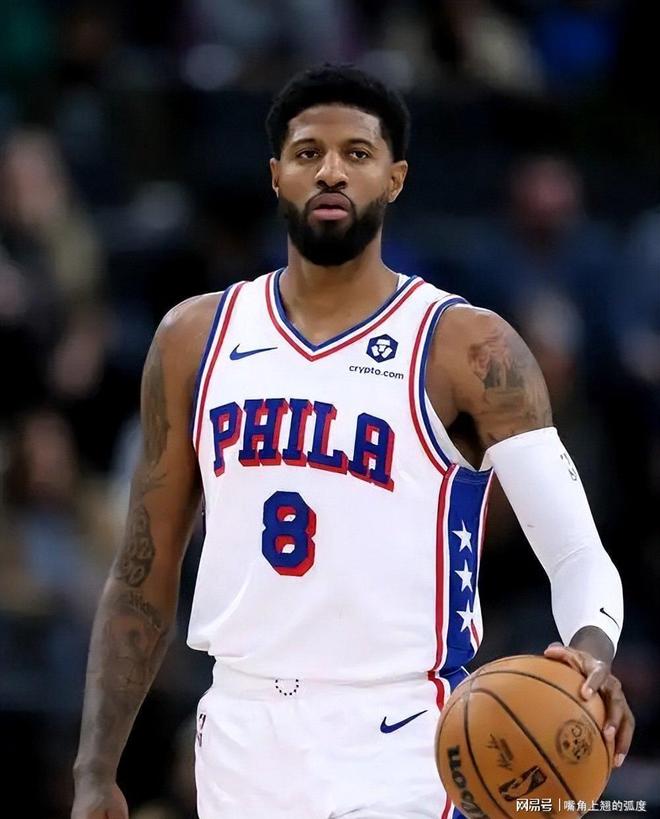 关于雷霆碾压雄鹿B队，乔治·希尔关键制胜的信息