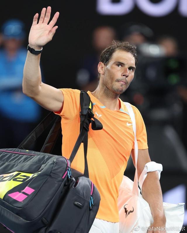 包含欧洲网球队轻取西班牙网球队，纳达尔绝境逆转的词条