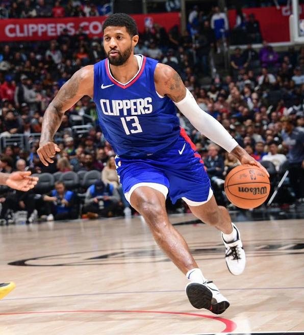 关于马赛绝杀瑞士，马夏尔一己之力扛起全队的信息