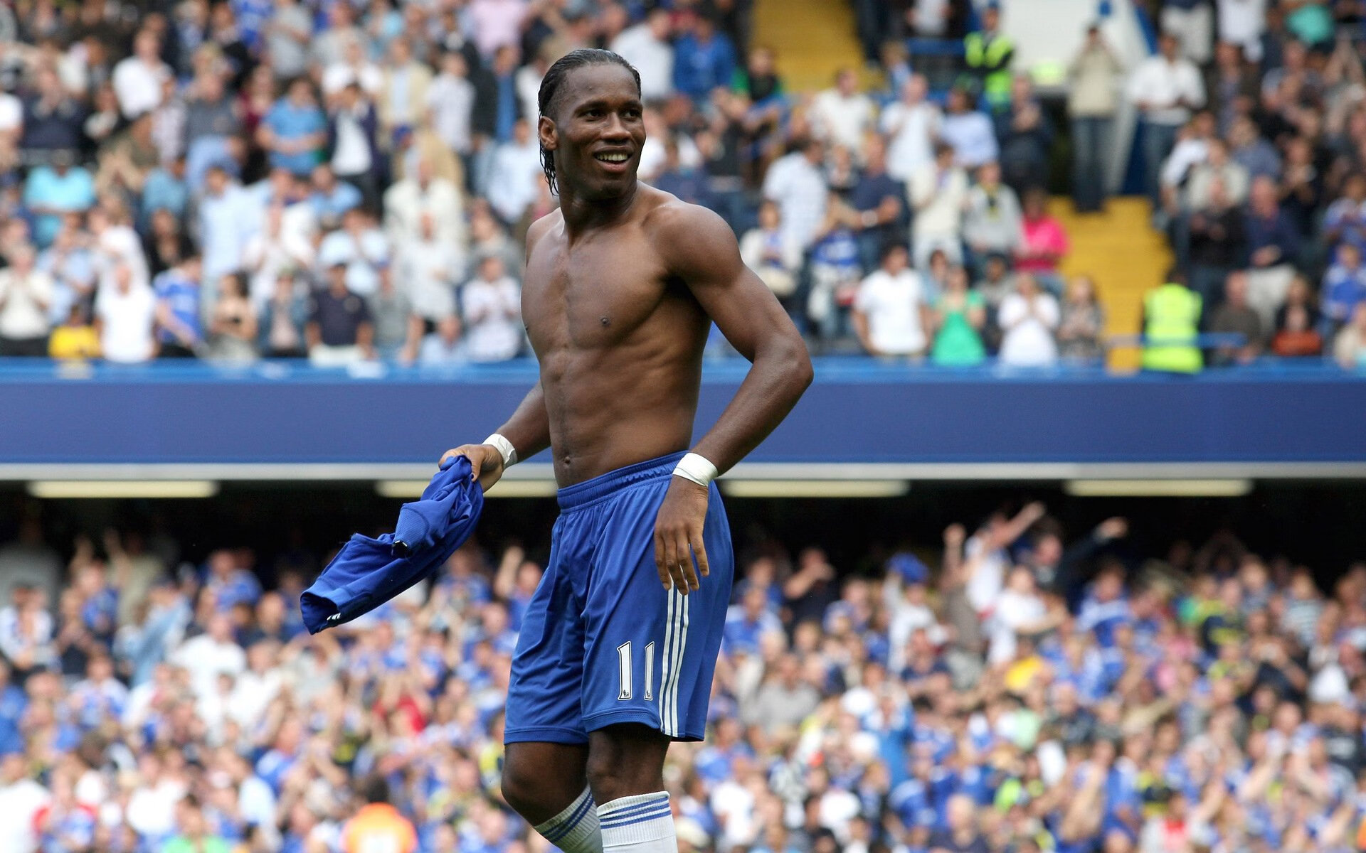 克瓦拉茨赫利亚,当皇马遇见洪都拉斯,一人扛起格鲁吉亚的足球梦想