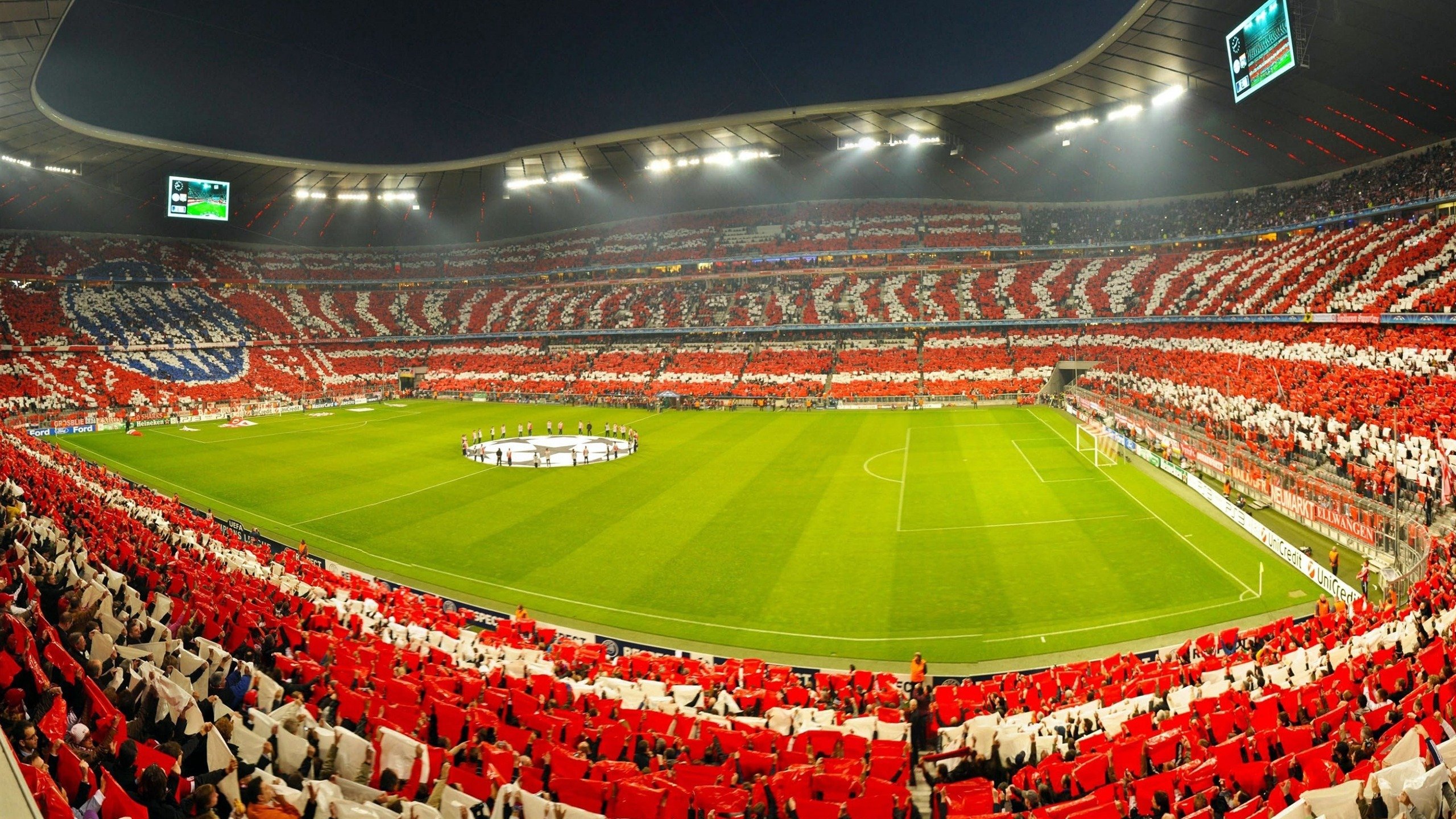 赛道与球场,开拓者精神的双重奏